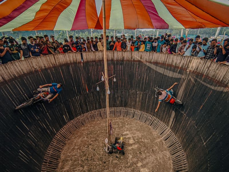 Defying gravity in the Well of Death!